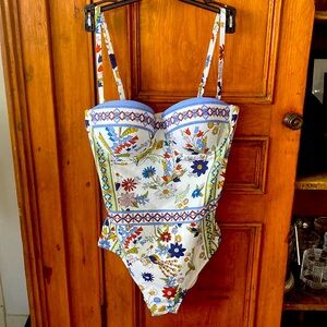 Gorgeous Tory Burch swimsuit. marked as Large